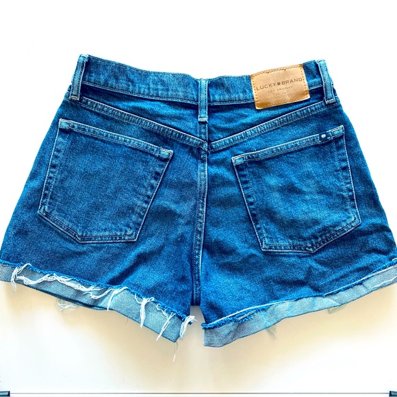 Lucky Brand Shorts Relaxed Fit Cut- Off Size 27 - Picture 2 of 7